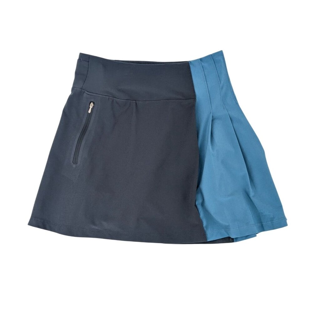 Athleta Two-Tone Black and Blue Pleated Skort